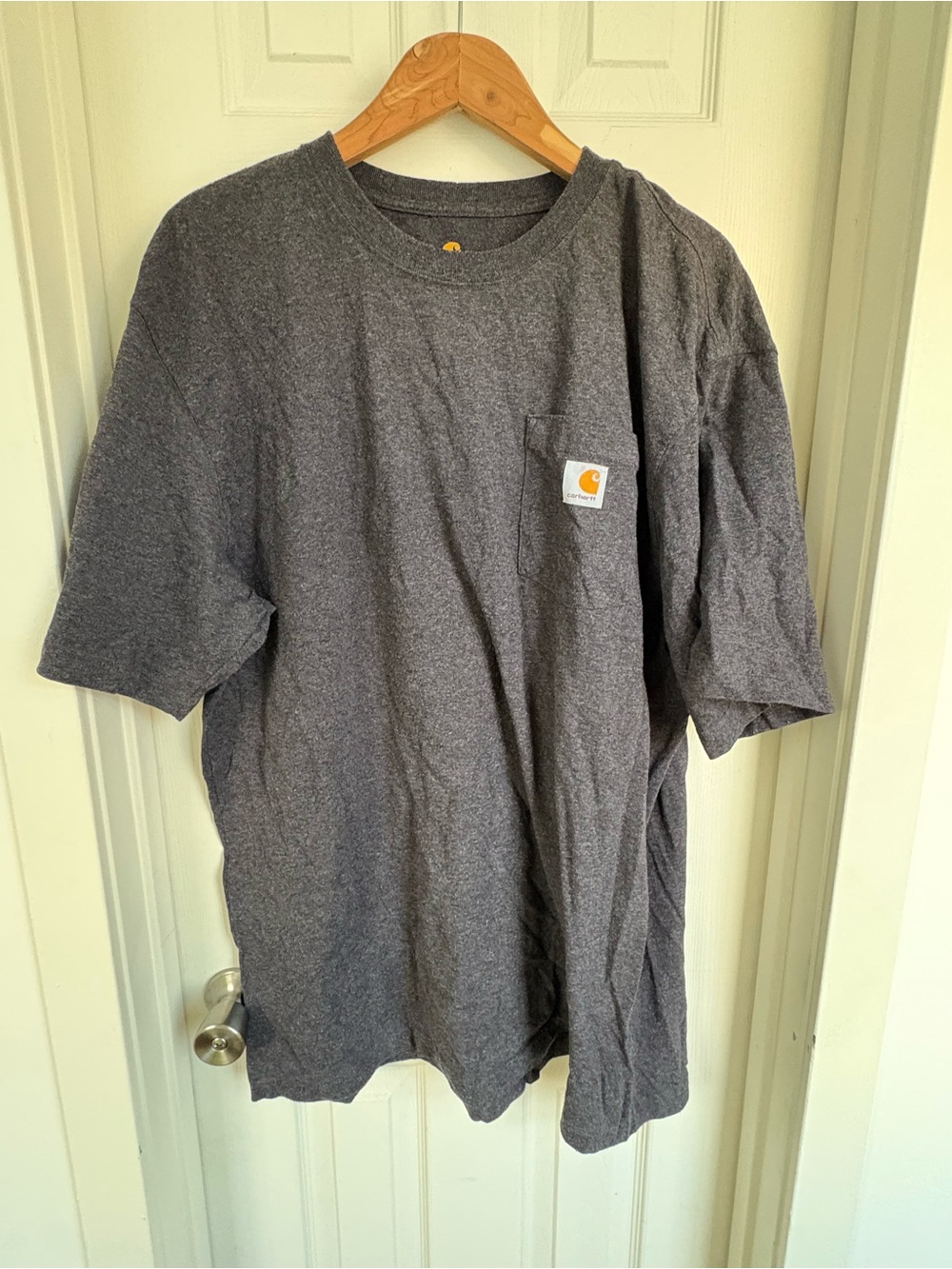 Carhartt Short Sleeve Pocket Tee in Charcoal